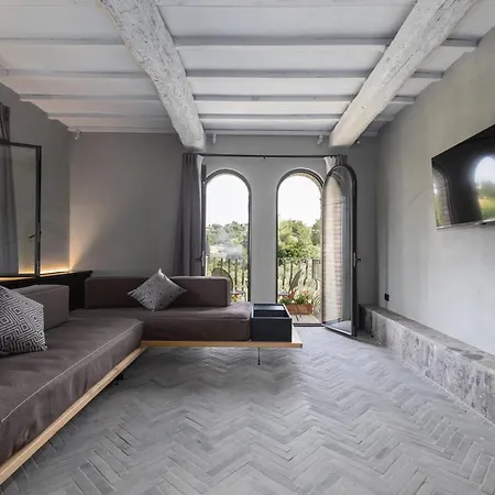 Deluxe Torre Appartement *